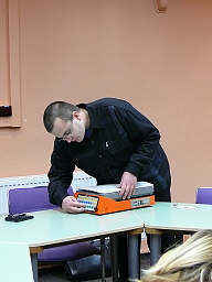 Prezentujc zstupce fy Spektra (nov okno)